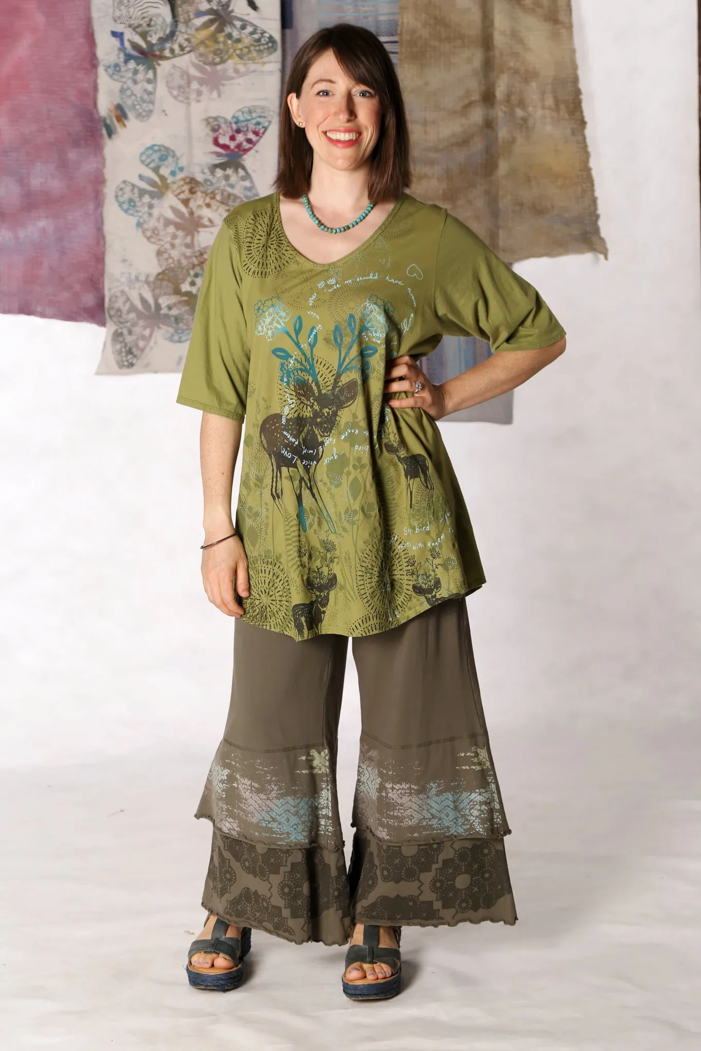 1211 Lightweight A-Line Layer Tee Sprout-P
