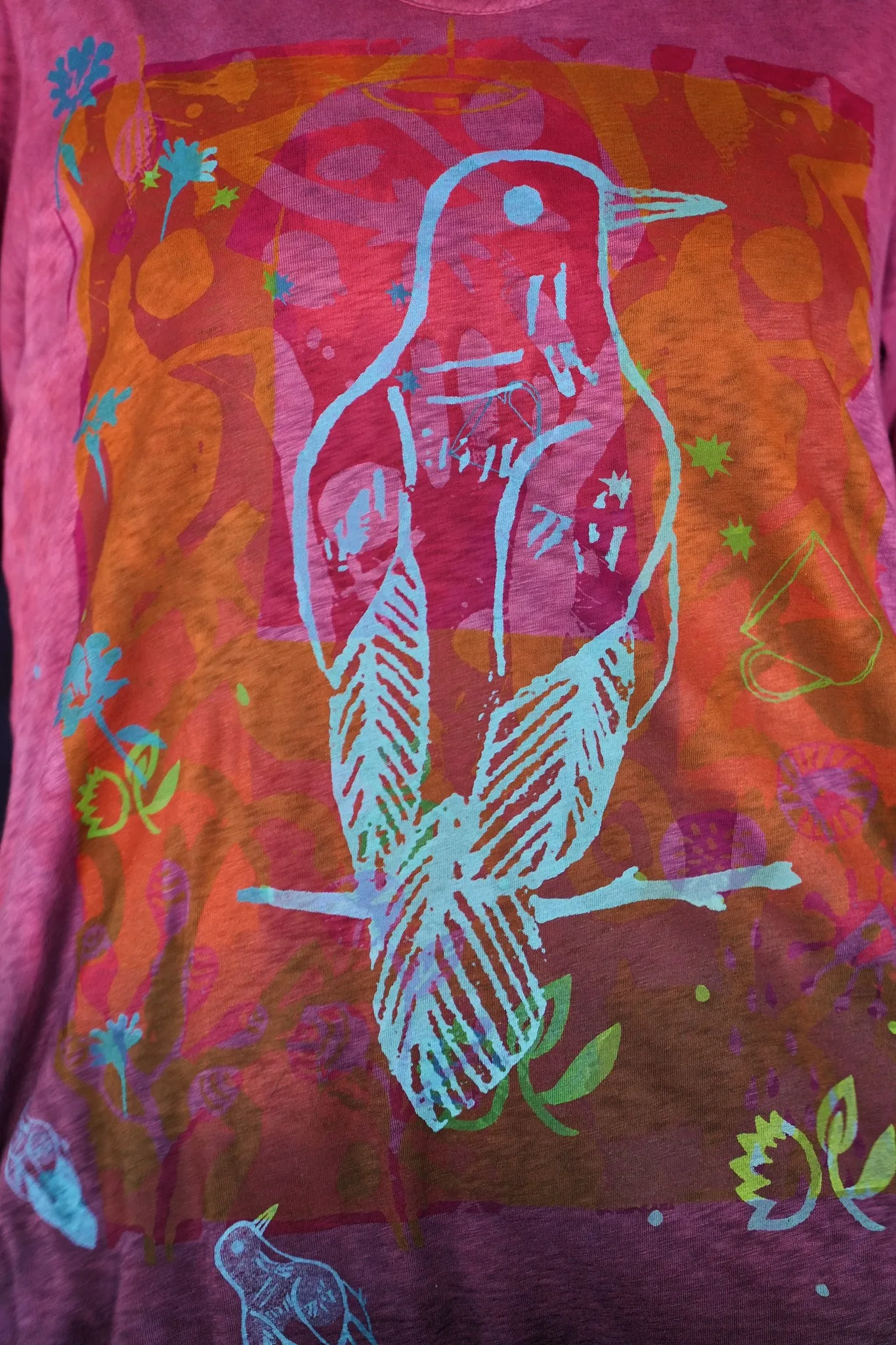 1211HD Lightweight Tee Raspberries