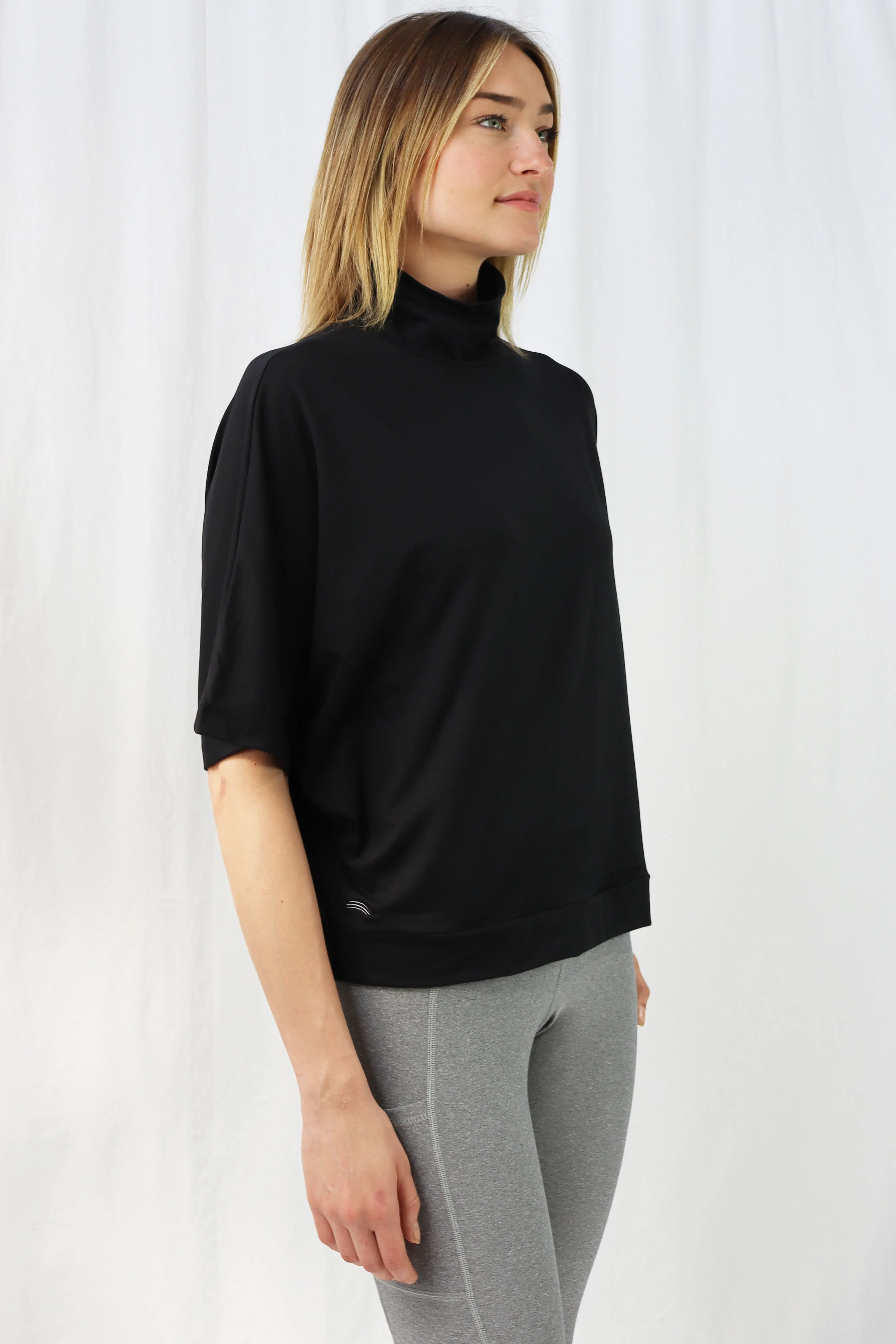 4100-   The "Destiny Dolman" Lightweight Top/Black
