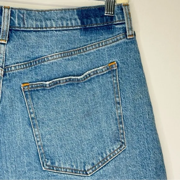 Abercrombie and Fitch Curve Love High Rise 4' Mom Denim Mini Shorts Stretch W33