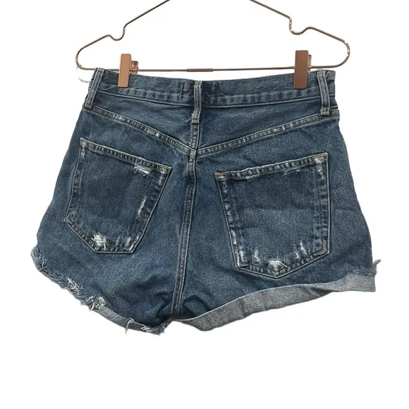 AGOLDE denim shorts. Size 26