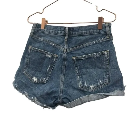 AGOLDE denim shorts. Size 26