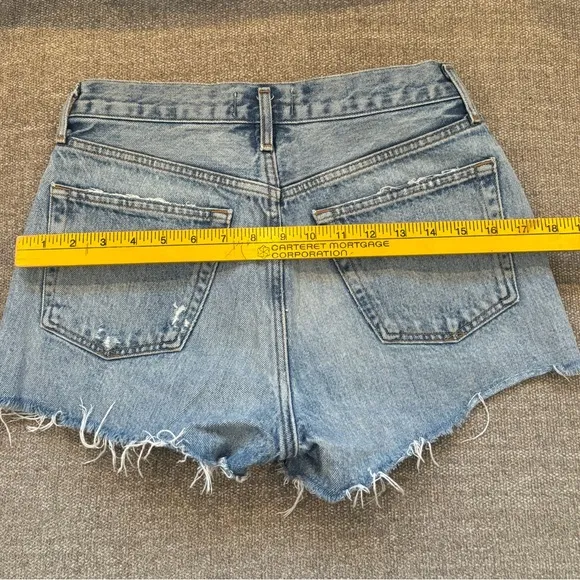✨AGOLDE Parker Jean Shorts Size 25Light Blue Cut Off Denim