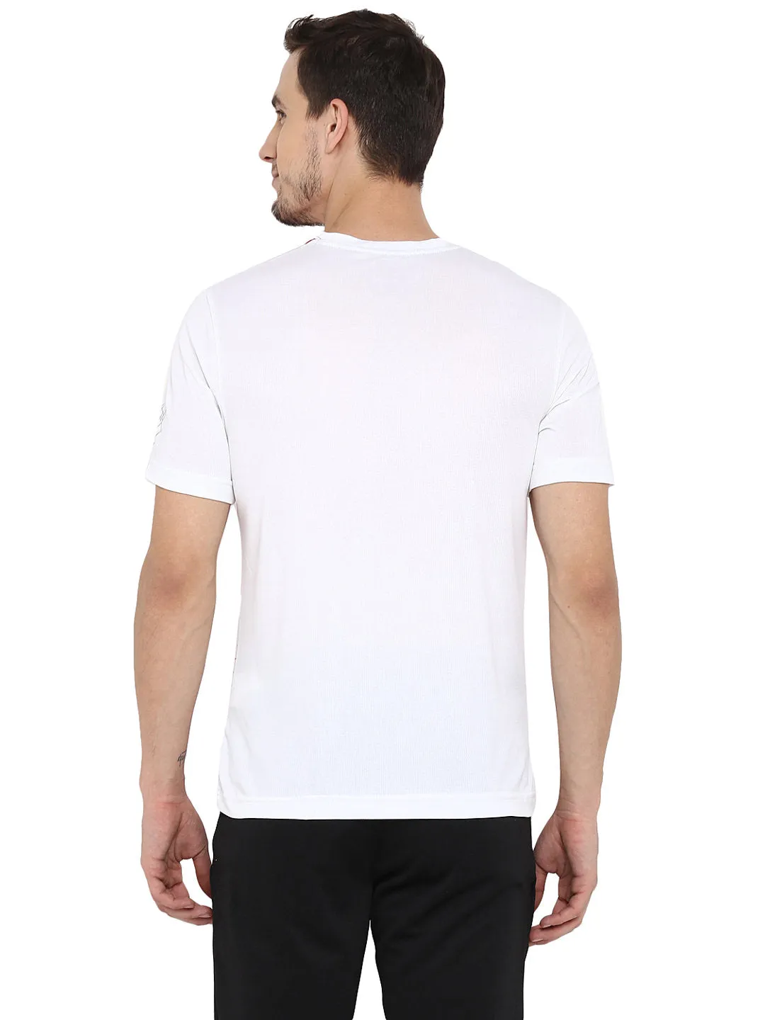 Alcis Men Red Striped Round Neck T-shirt