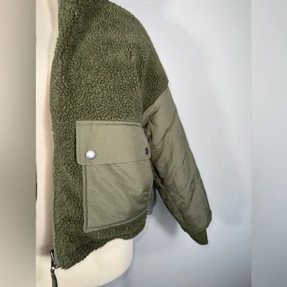 American Eagle XXSMALL Reversible Bomber Jacket Green Sherpa 2 Plaid Flannel