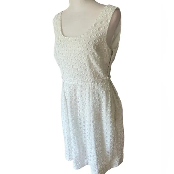 Ann Taylor NEW White Lace Embroidered Sleeveless Lined Shift Dress 6P Petite