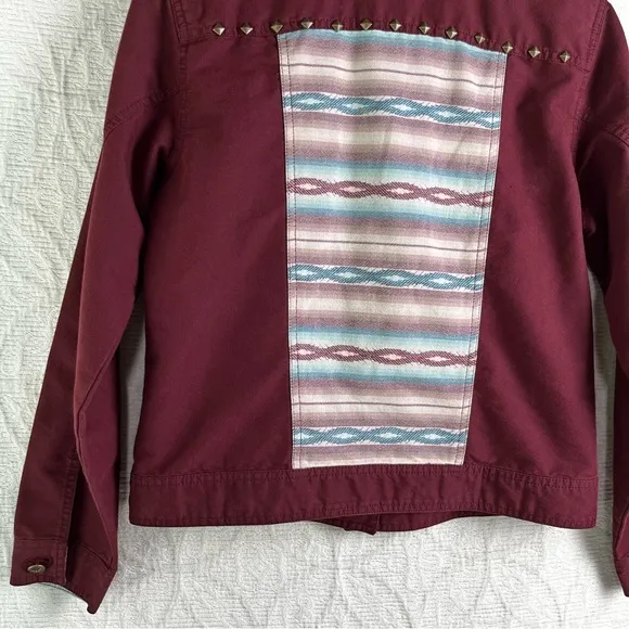 Ariat La Madre Jacket Women Medium Burgundy Aztec Shacket Western Button Cowgirl