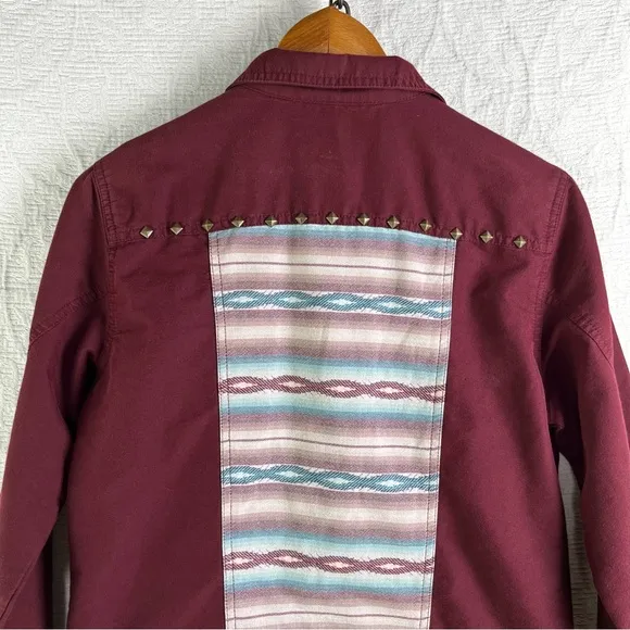 Ariat La Madre Jacket Women Medium Burgundy Aztec Shacket Western Button Cowgirl