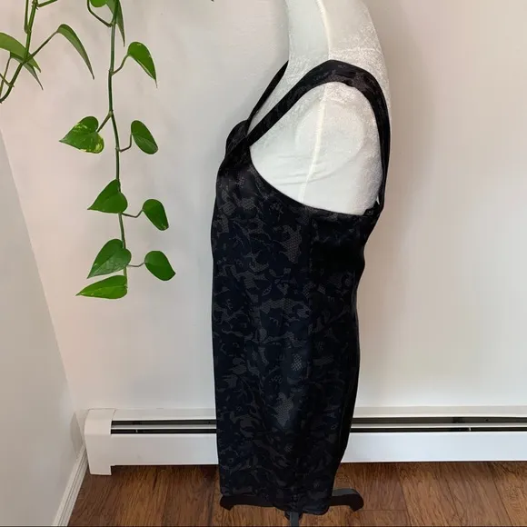 Banana Republic Silk Floral Shift Dress.