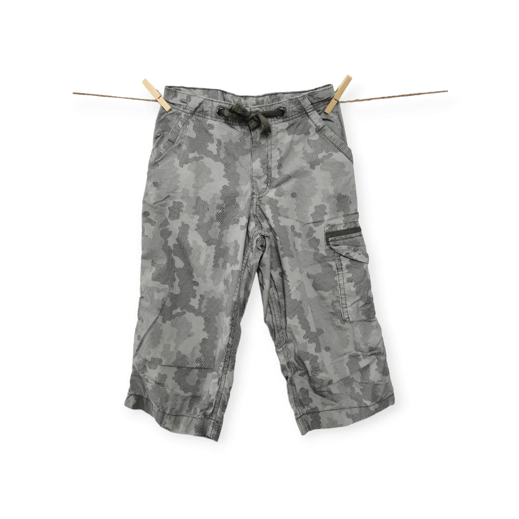 BOY SIZE 10 YEARS - CHEROKEE, Long Cargo Shorts EUC B44