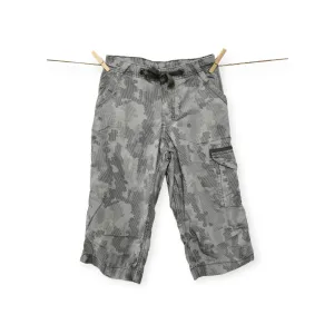 BOY SIZE 10 YEARS - CHEROKEE, Long Cargo Shorts EUC B44