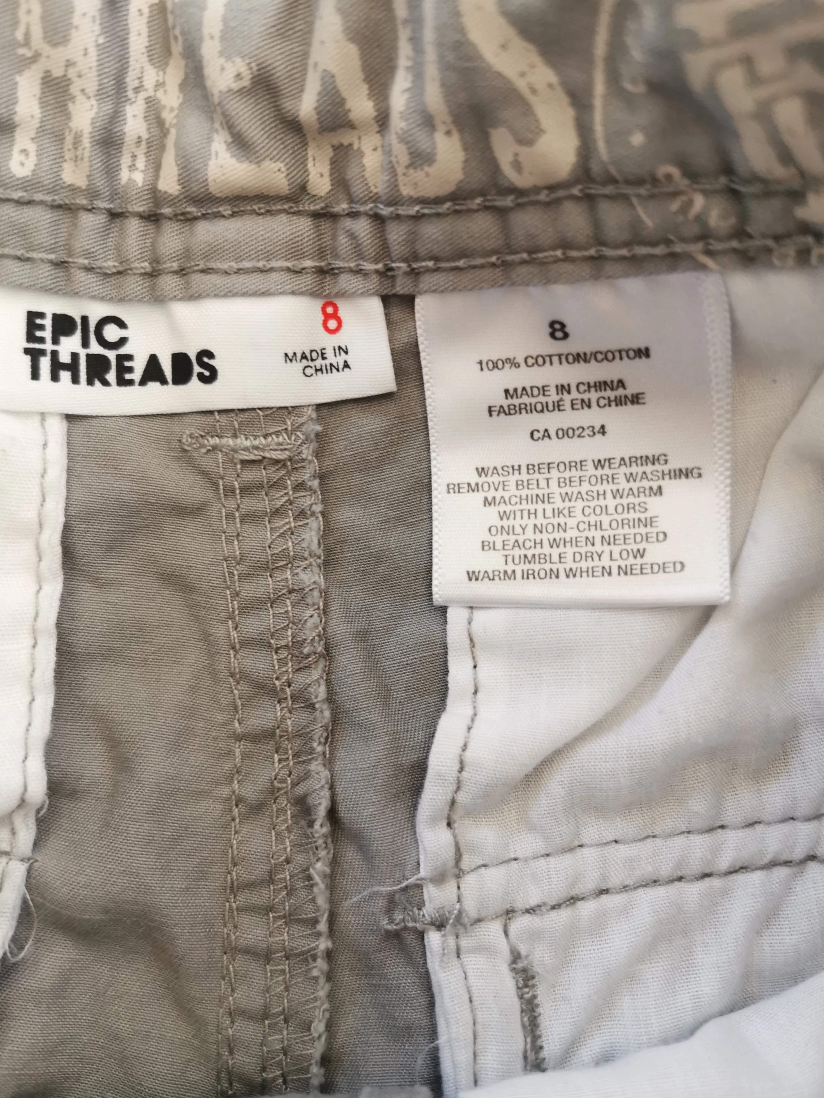 BOY SIZE 8 YEARS - EPIC THREADS Cargo Shorts EUC B44
