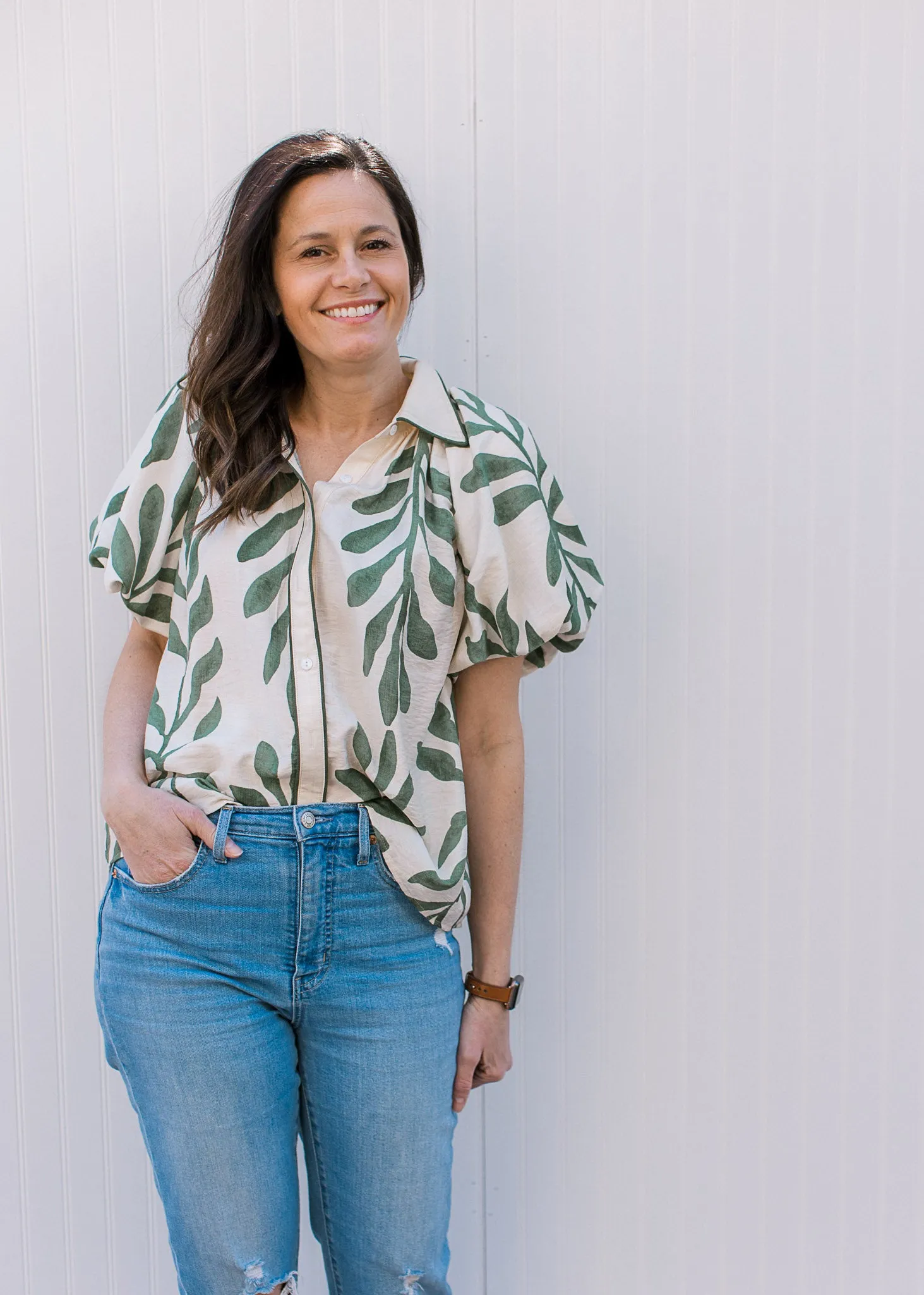Creamy Olive Graphic Top