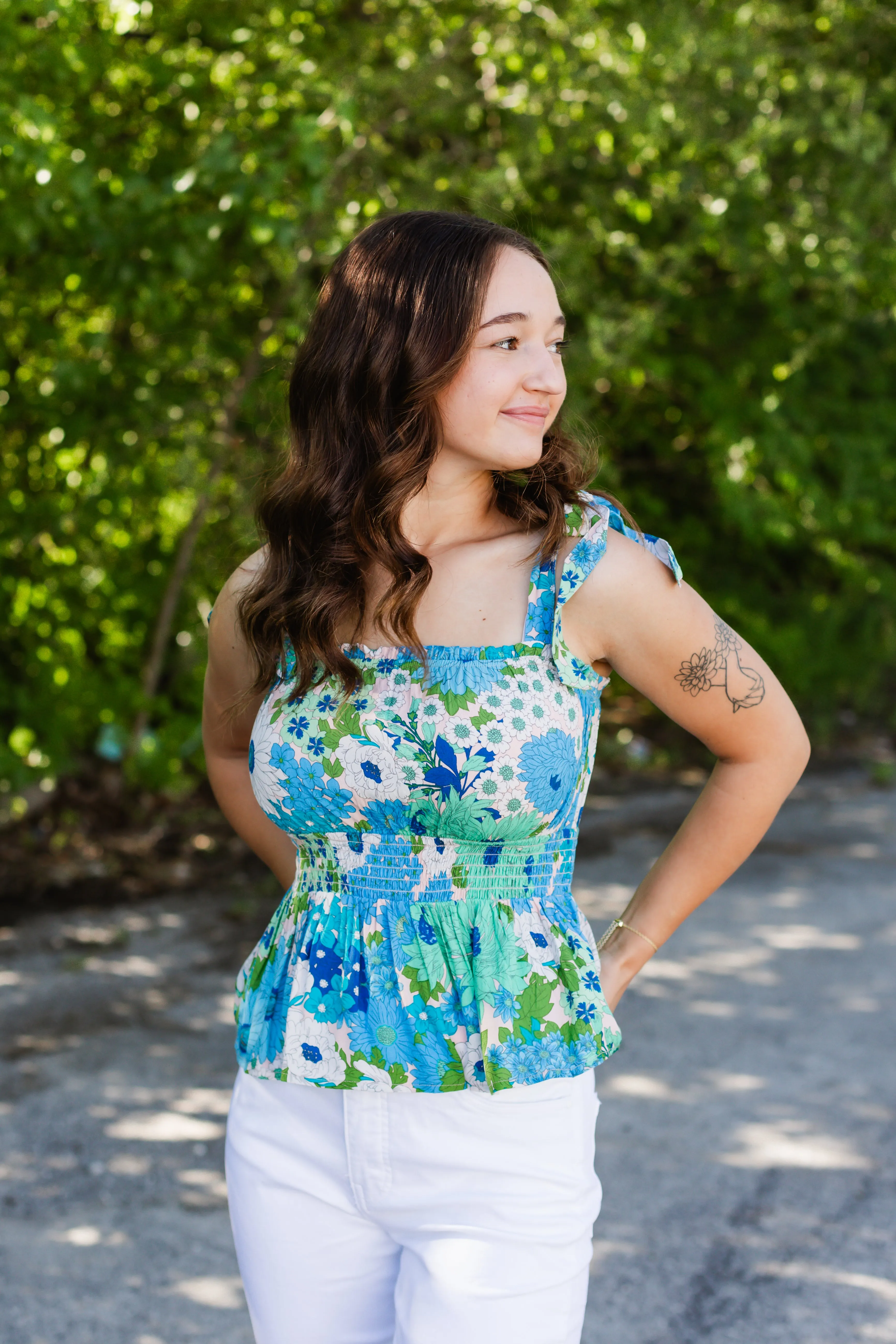 dahlia top