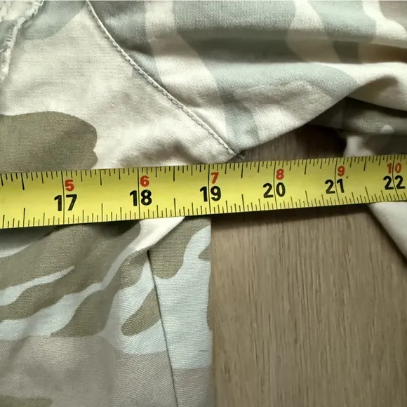 Disney Tinkerbell Camo Lightweight Patches Distressed Deconstructed Jacket Sz L