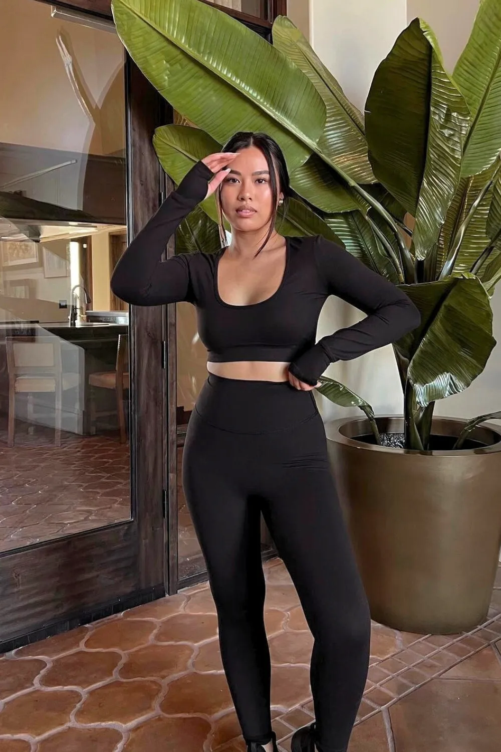 Everyday Calabasas Crop Top - Black