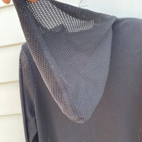 Exclusively Misook Mesh 3/4 Sleeve Zip Front Hooded Lightweight Hooded Jacket M