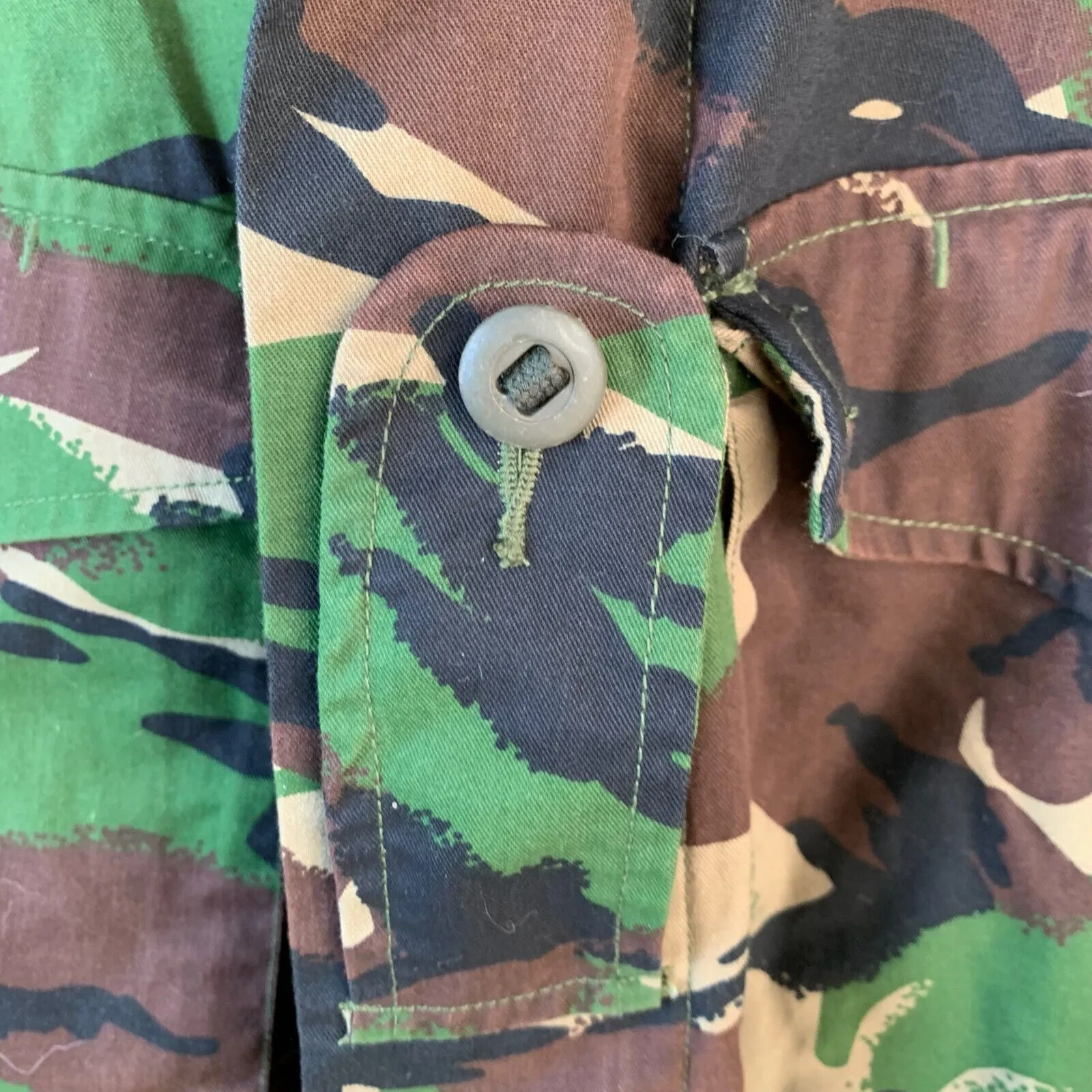 Genuine British Army Combat DPM Lightweight Jacket FOR PARTS - 190/104