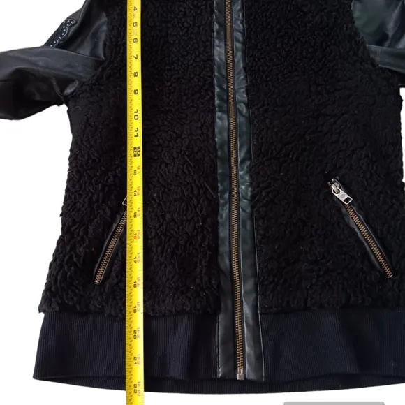 Harley Davidson Women's Black Sherpa Faux Leather Jacket. Small