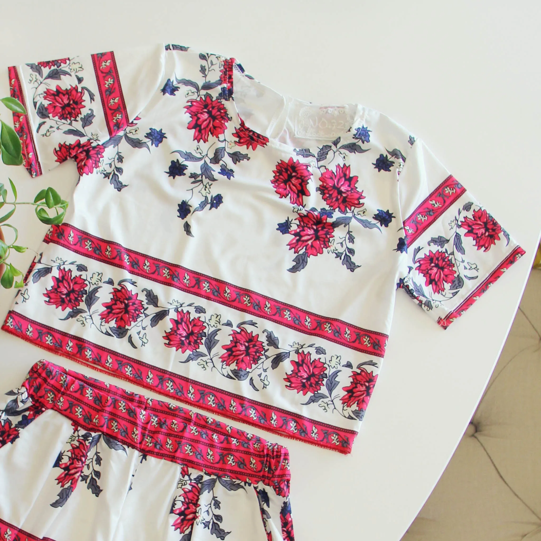 Kiss & Sun Romper Set