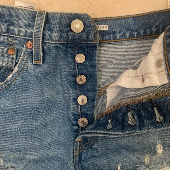 Levi’s 501 denim shorts, NWOT