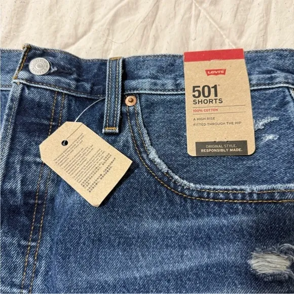 Levi’s 501 Distressed High Rise Denim Jean Short Cut Off Shorts Women’s Size 32