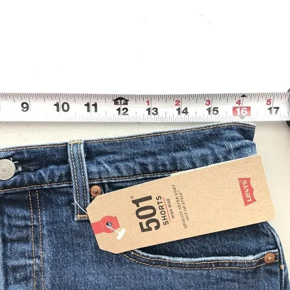 Levi's 501 frayed Denim Cutoff Jean Shorts size 28