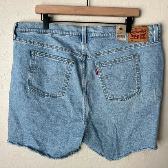 Levi's 501 high rise mid thigh Denim cut off Shorts 18W NWT