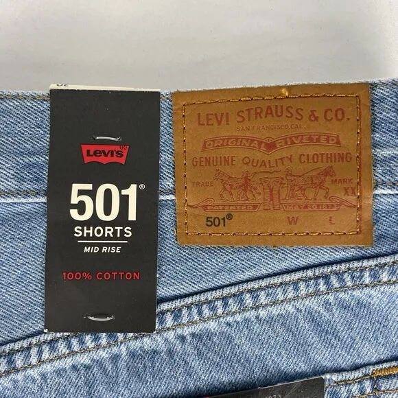 Levi's 501 Mid-Rise Distressed Cuff Denim Shorts size 30 NWT