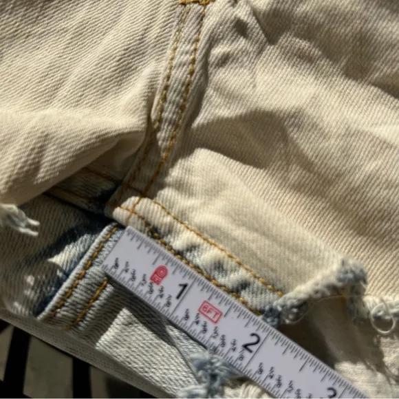 LF Levi’s one of a kind FURST dip dyed jean shorts 30 denim