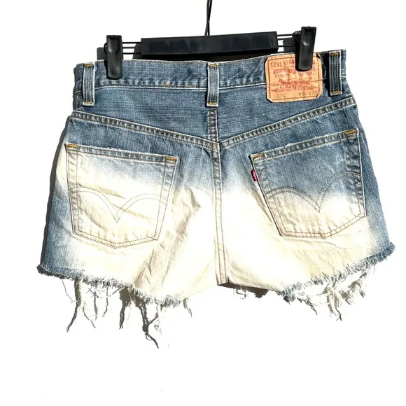 LF Levi’s one of a kind FURST dip dyed jean shorts 30 denim