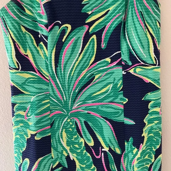 Lilly Pulitzer Cathy Shift Dress, EUC, Size 6 Palm trees in beautiful colors