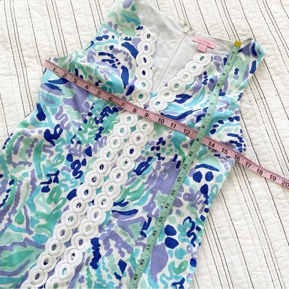 Lilly Pulitzer Ryder Shift Dress in Lilly's Lilac Nice Ink Lace Front size 2