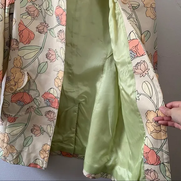 LOFT Ann Taylor Floral Lightweight Jacket Size Medium