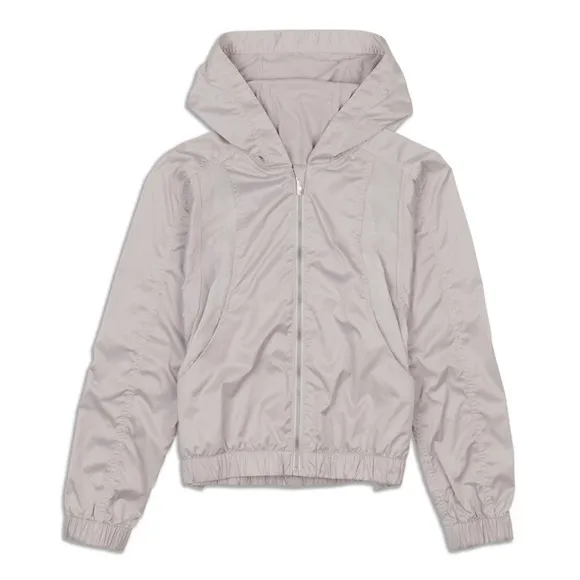 Lululemon Before Dawn Lightweight Cropped Jacket, Chrome, Size 4