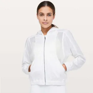 Lululemon Before Dawn Lightweight Cropped Jacket, Chrome, Size 4