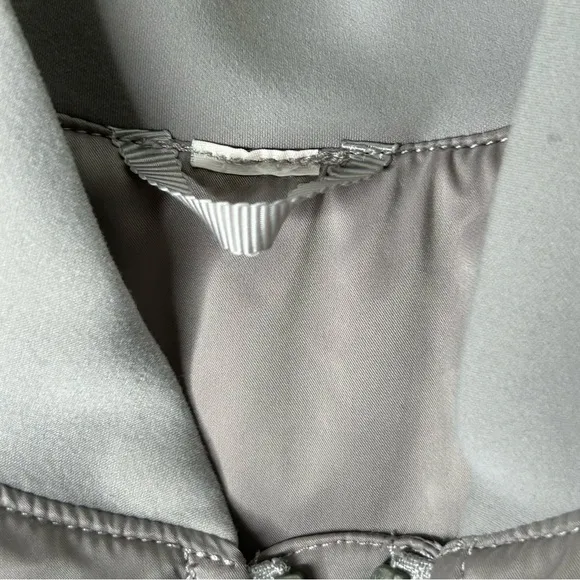 Lululemon Trace Back Bomber Jacket Dark Chrome Size 4