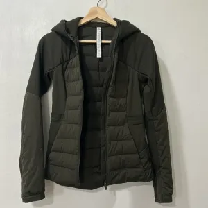 LULULEMON WOMEN ZIPPER HOODED JACKET OLIVE GREEN LIGHTWEIGHT SZ 2