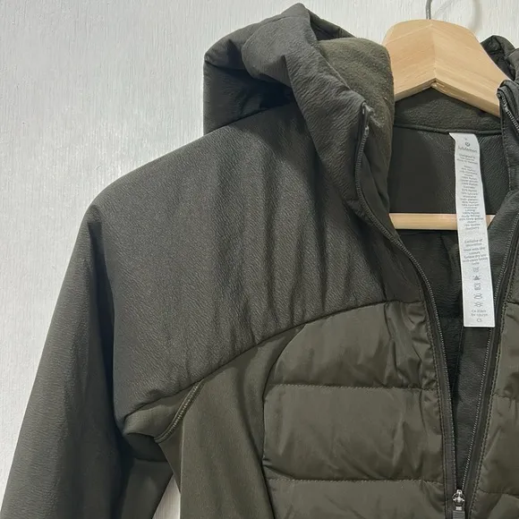 LULULEMON WOMEN ZIPPER HOODED JACKET OLIVE GREEN LIGHTWEIGHT SZ 2
