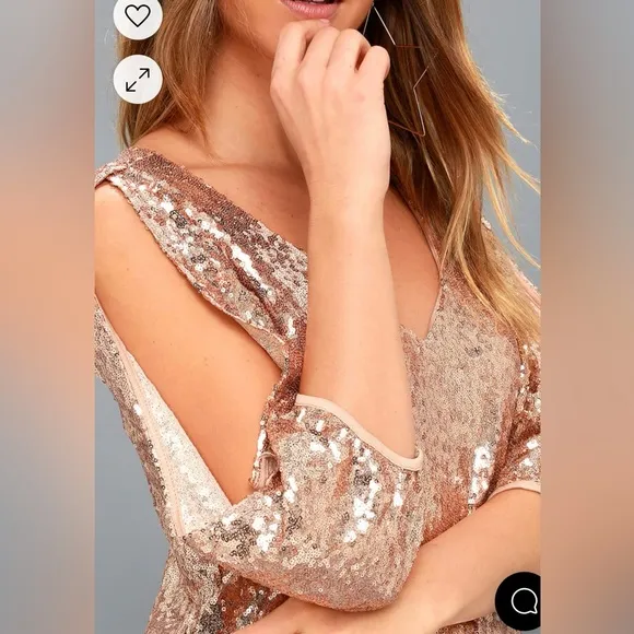Lulu’s Moment to Shine Rose Gold Sequin Shift Dress‎ - EUC