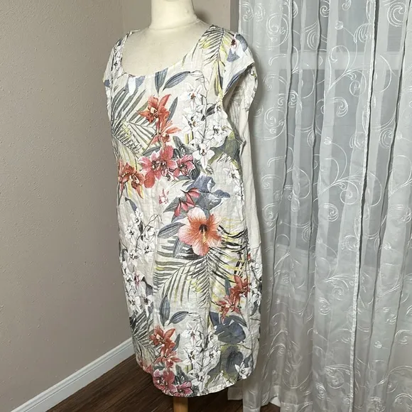 Lungo L'Arno Italy Linen Dress Women’s Size 1X Tropical Floral Shift Pockets
