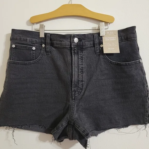 Madewell Black Shorts