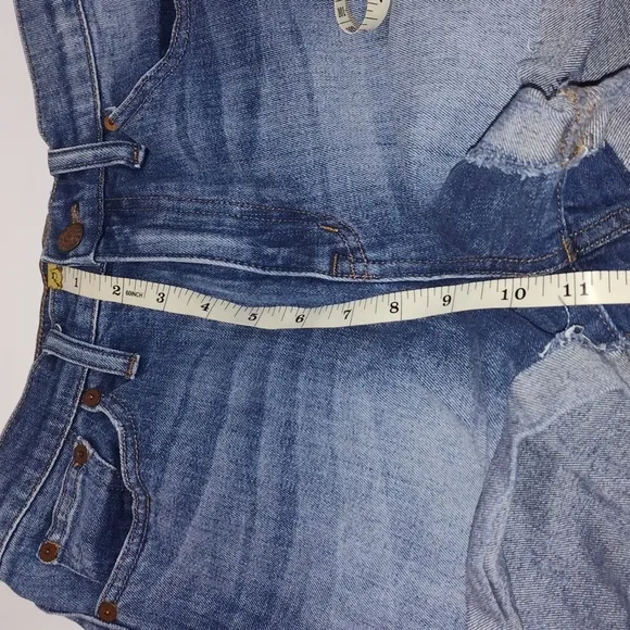 Madewell  high rise  Denim Shorts size 27