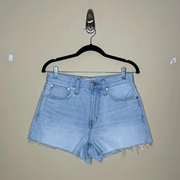 Madewell High Rise Relaxed Denim Shorts in Essen Wash