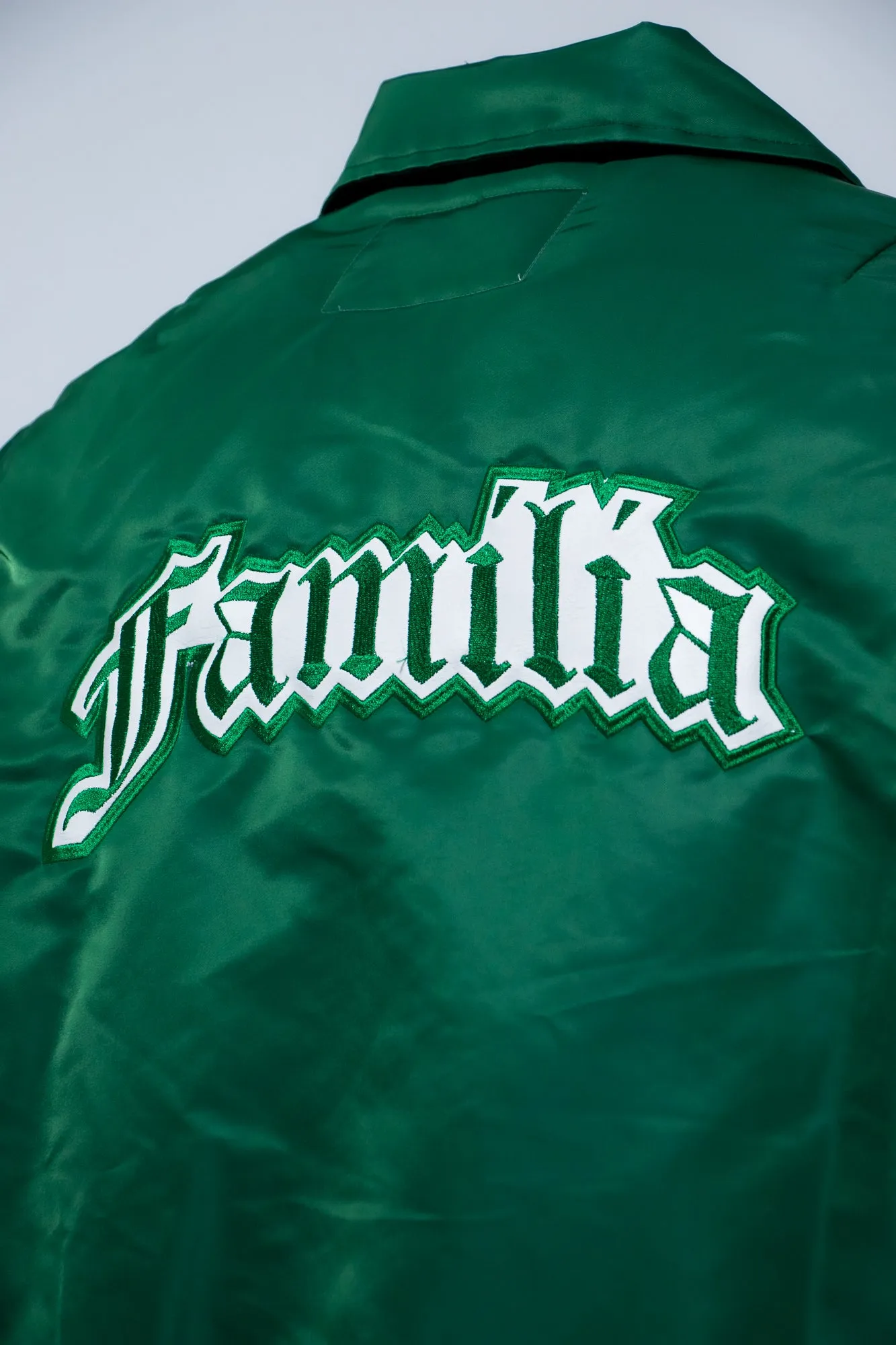 Mediums Familia Bomber Jacket - Green