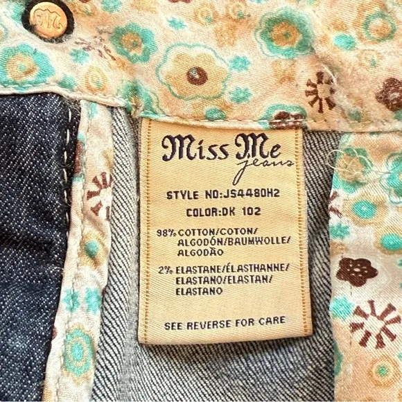 Miss Me Blue Jean Denim Distressed Shorts Womens Size 27
