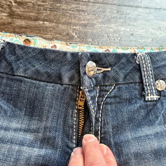 Miss Me Blue Jean Denim Distressed Shorts Womens Size 27
