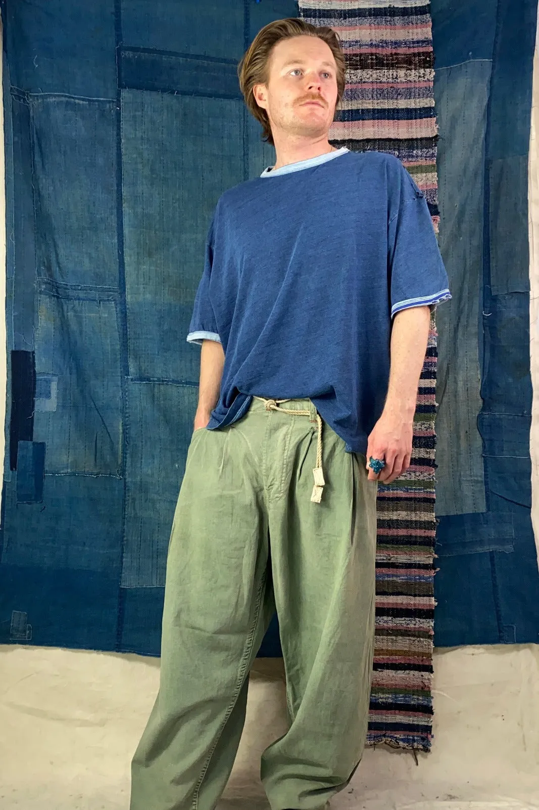 Model T. Indigo Cotton Stone Washed & Destroyed Dark