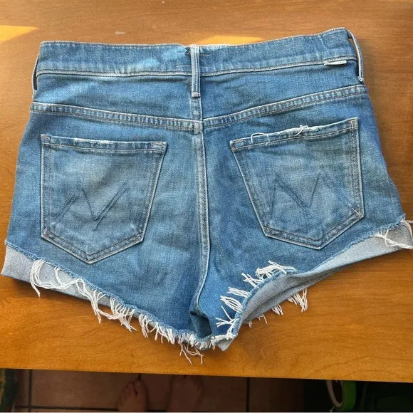 MOTHER Denim Rascal Cherry Short