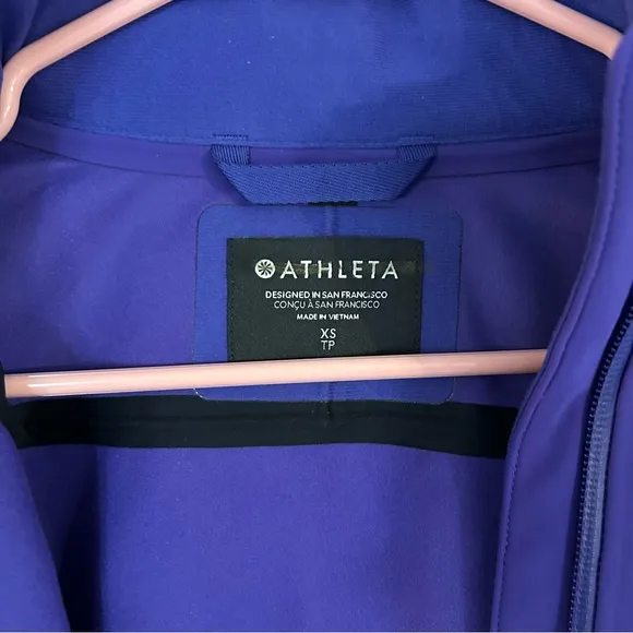 NWOT Athleta Glacier SoftShell Jacket